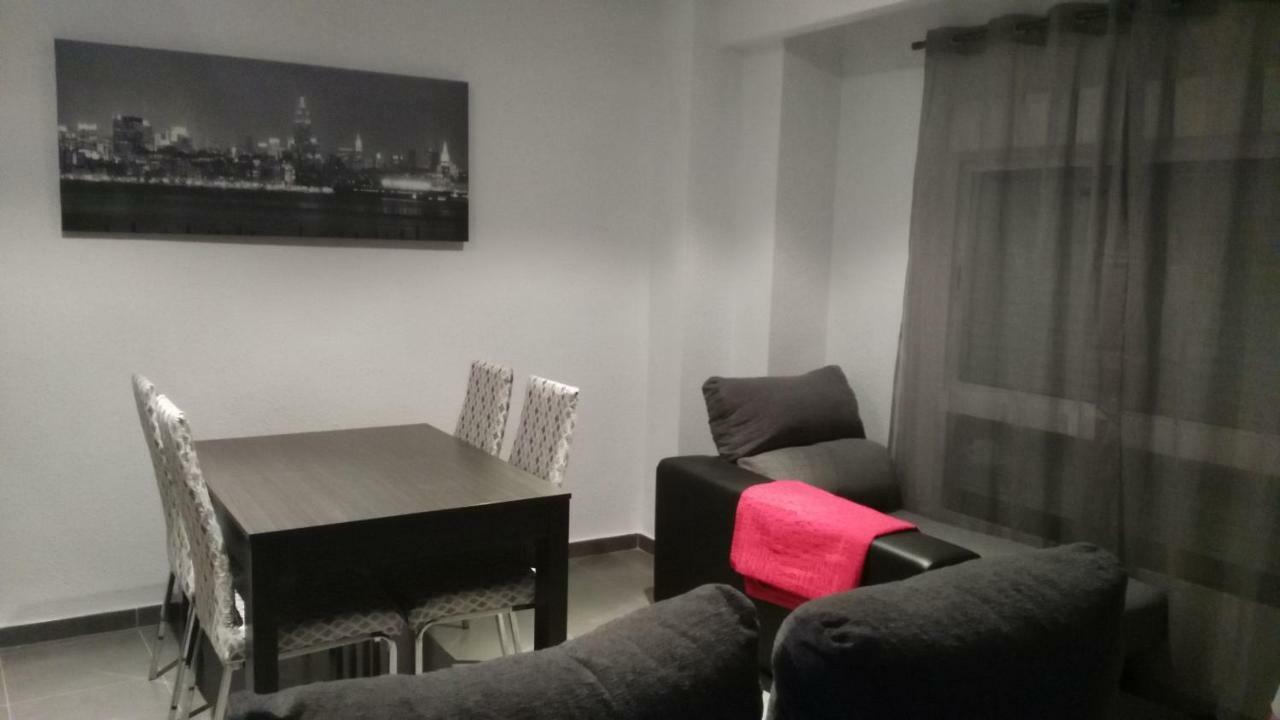 Apartamento El Benicadell Apartment Adzaneta de Albaida ภายนอก รูปภาพ